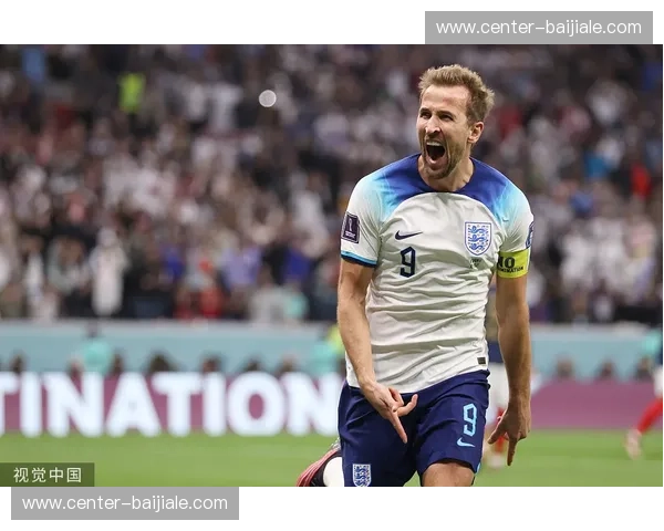 铁拳与熔炉的宿命交响：多斯桑托斯与凯恩·维拉斯奎兹的重量级史诗